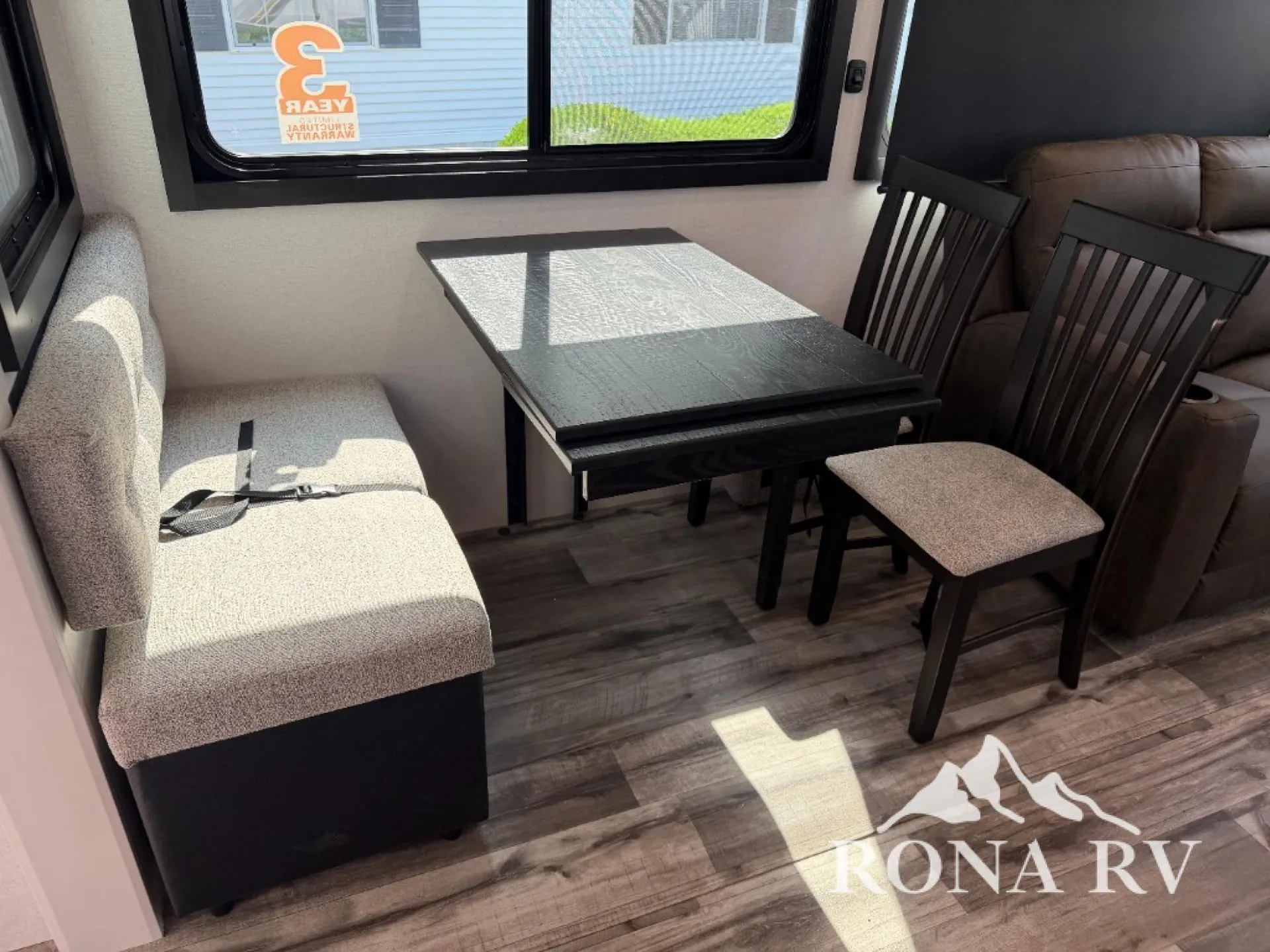 2027 Highland Ridge Roamer 35MRQS - Photo 4