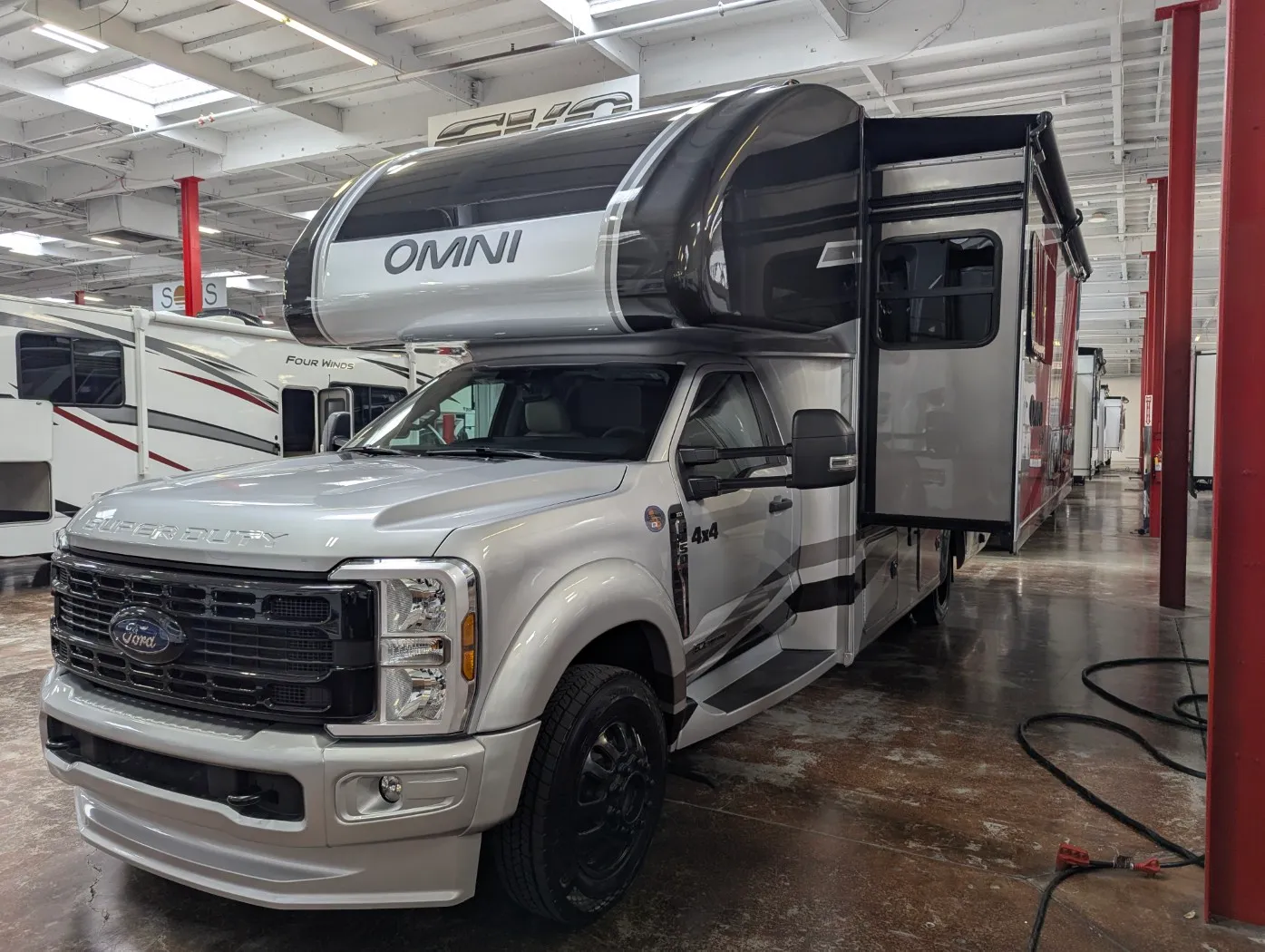 2026 Thor Motor Coach Omni Trail S29 - Photo 4