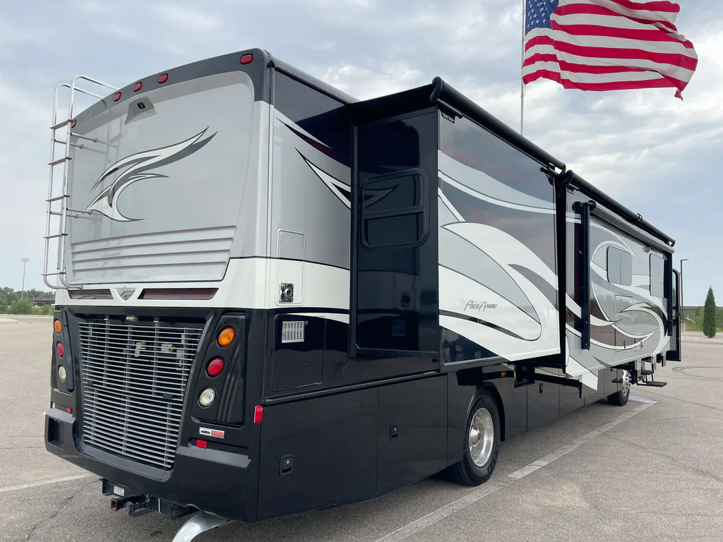 2017 Fleetwood Pace Arrow LXE 38F, Photos photo 46