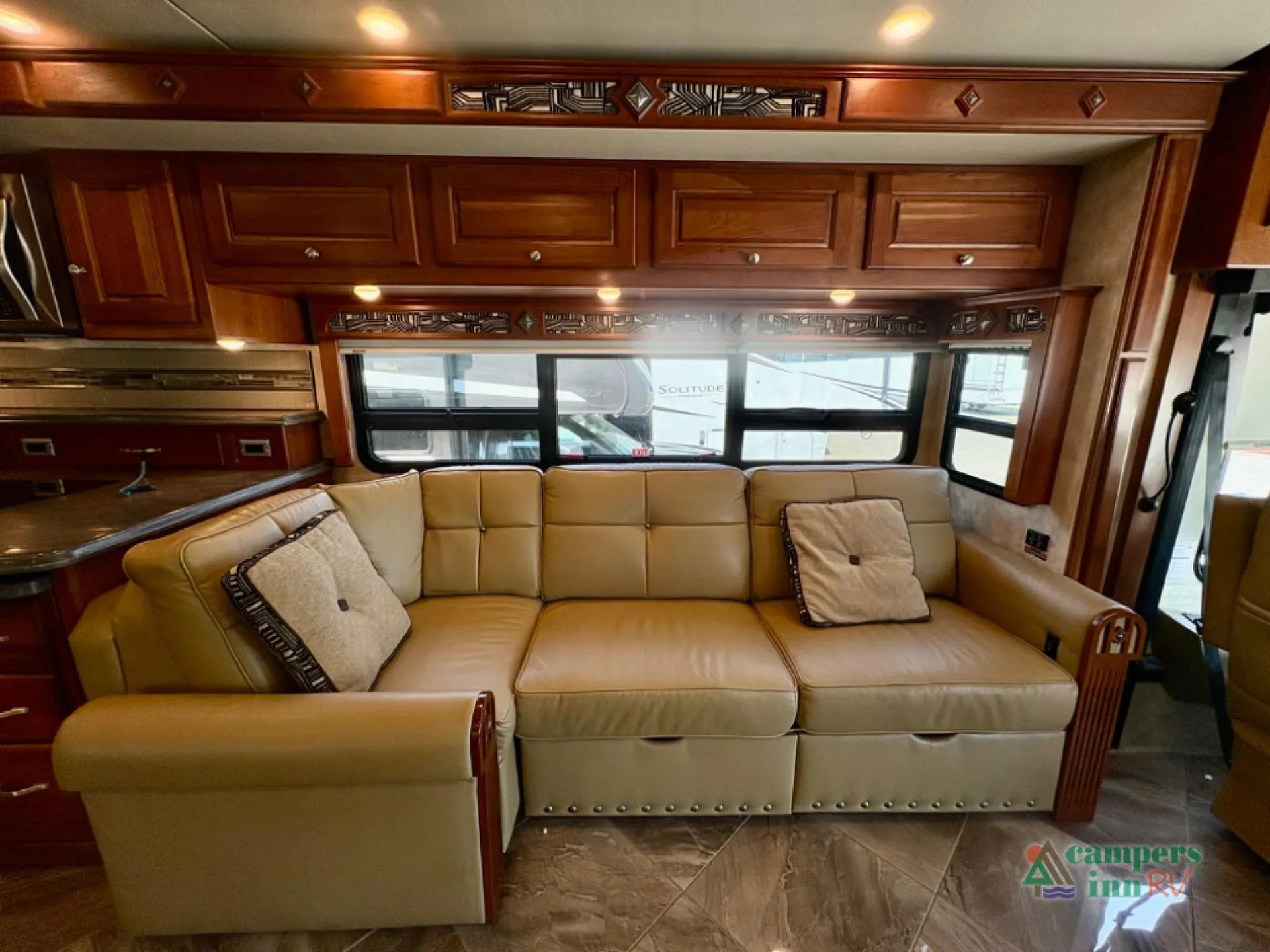 2016 Winnebago Journey 42E - Photo 3