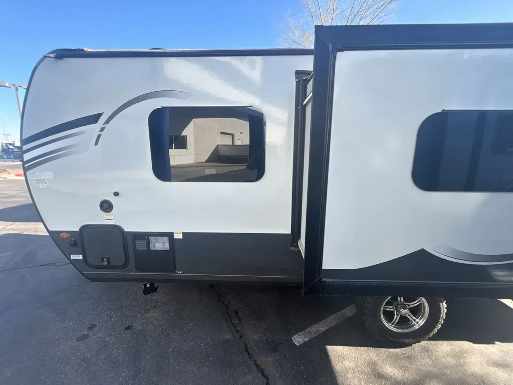 2025 Forest River Flagstaff E-Pro 20FBS — Photo 5
