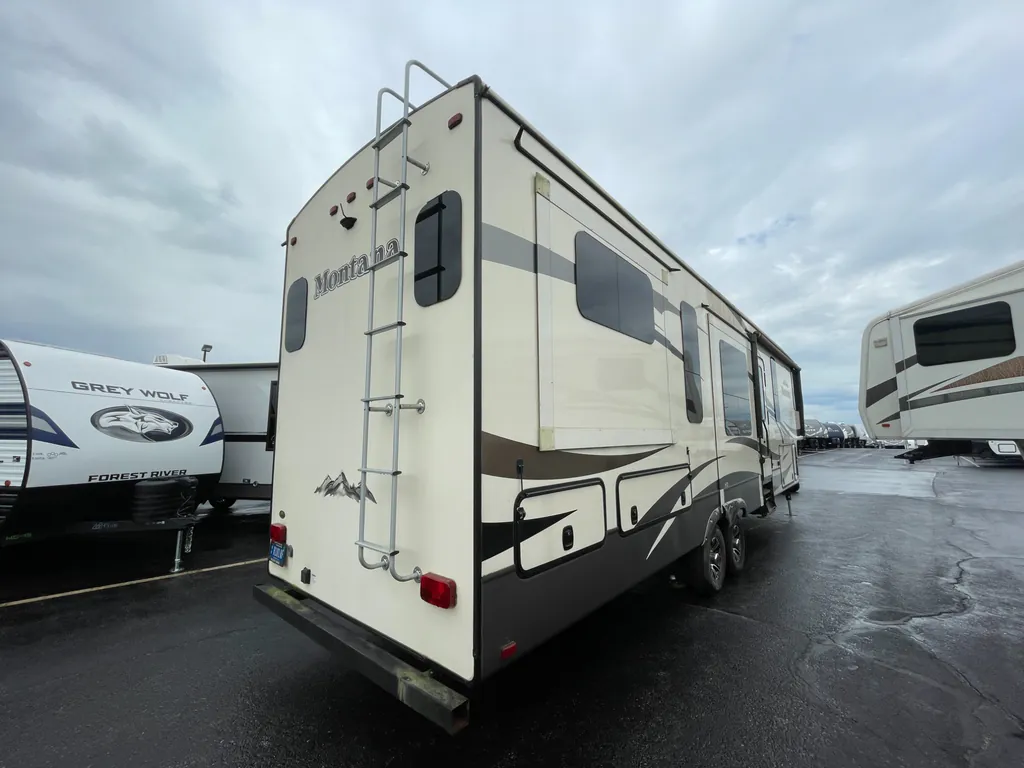 2015 Keystone Montana 3100RL, Photos photo 20
