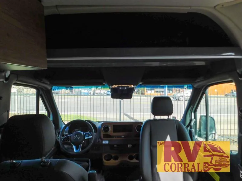 2026 Winnebago Revel 44E - Photo 4