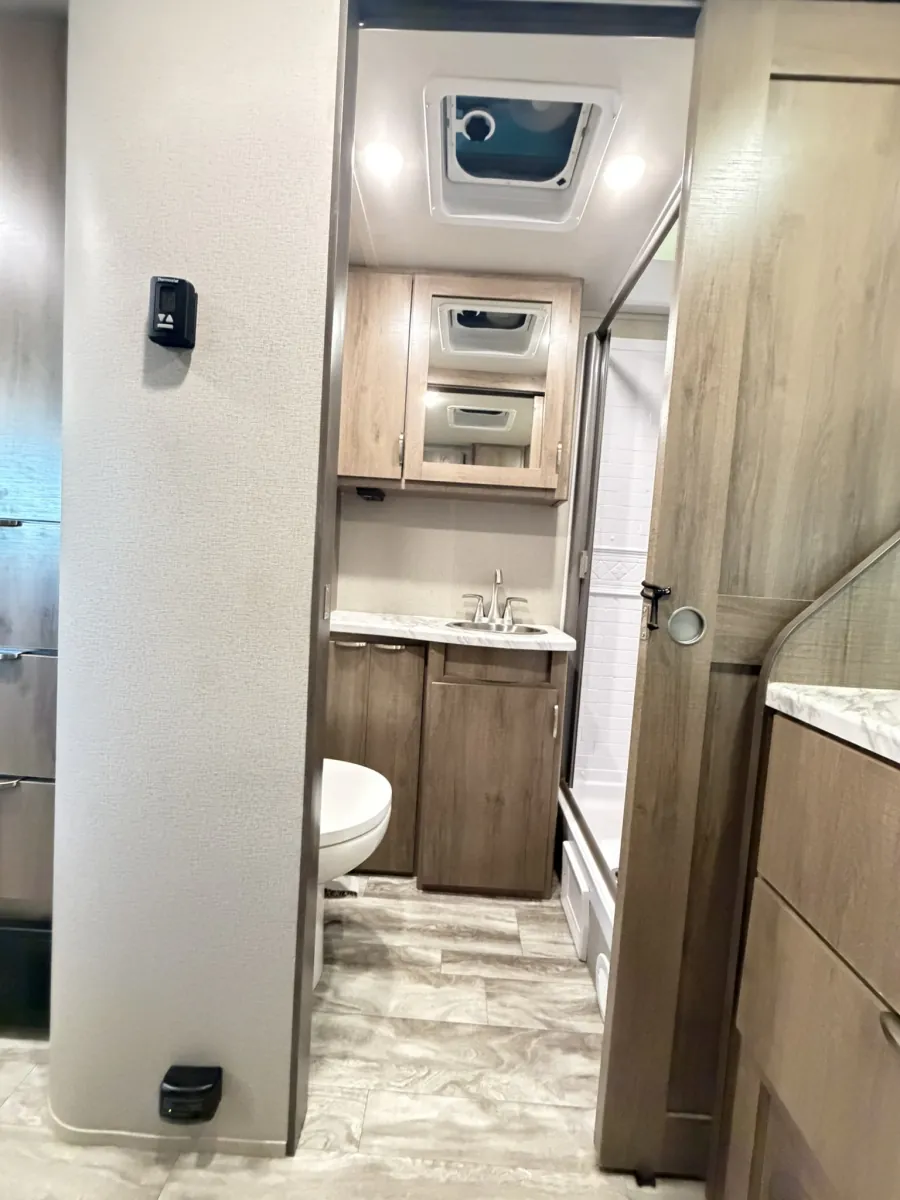 2021 Grand Design Imagine XLS 22MLE, Photos photo 30