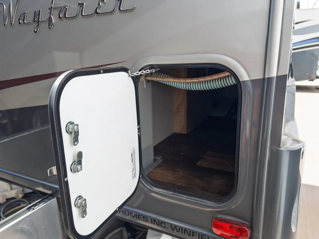 2019 Tiffin Wayfarer 24 TW, Photos photo 27