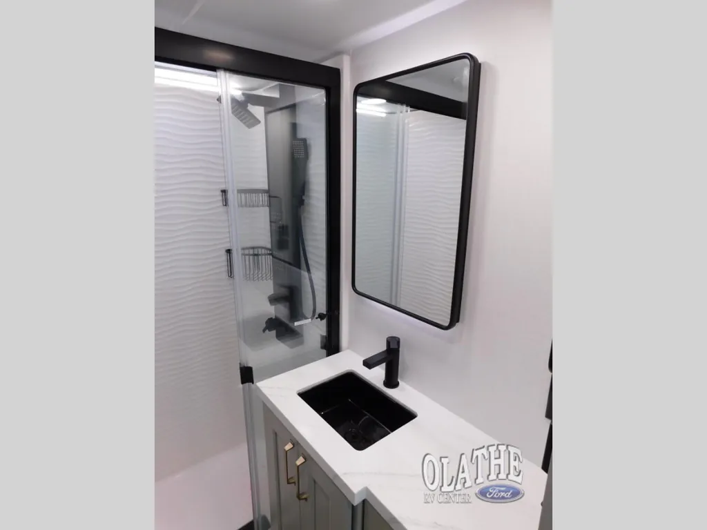 2025 Brinkley Model G 3250, Photos photo 28