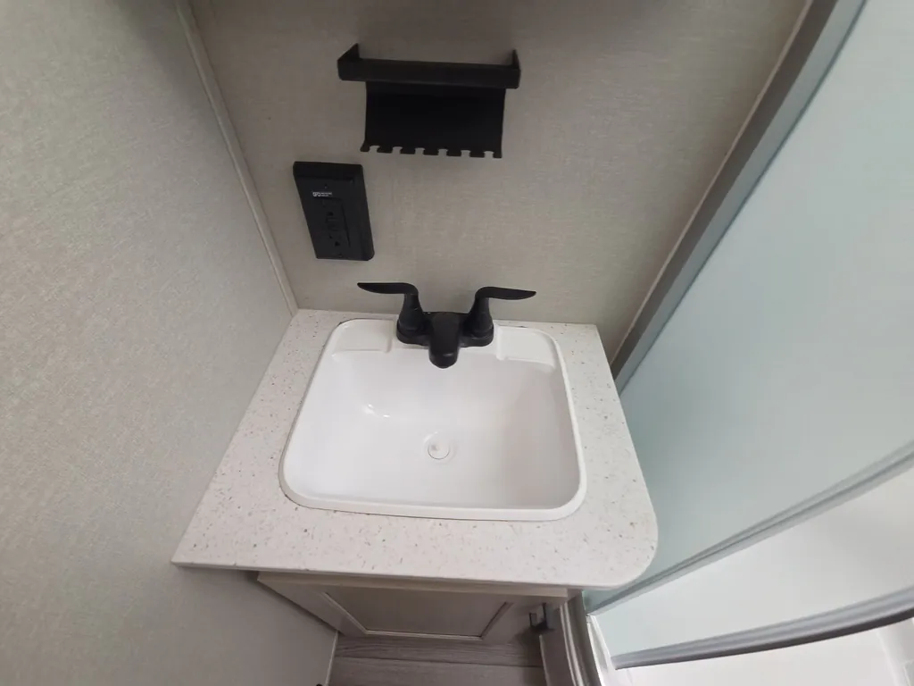 2026 Coachmen Catalina Legacy Edition 243RBS, Photos photo 57