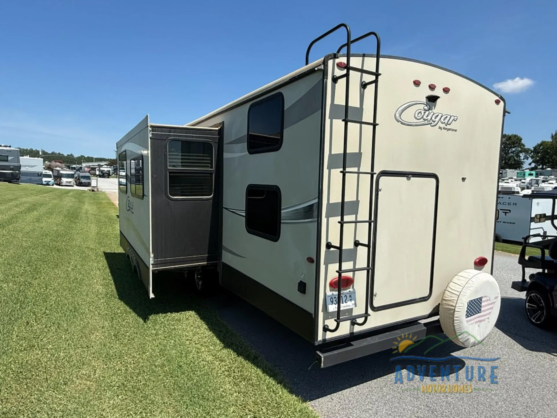 2017 Keystone Cougar XLite 29BHS - Photo 4