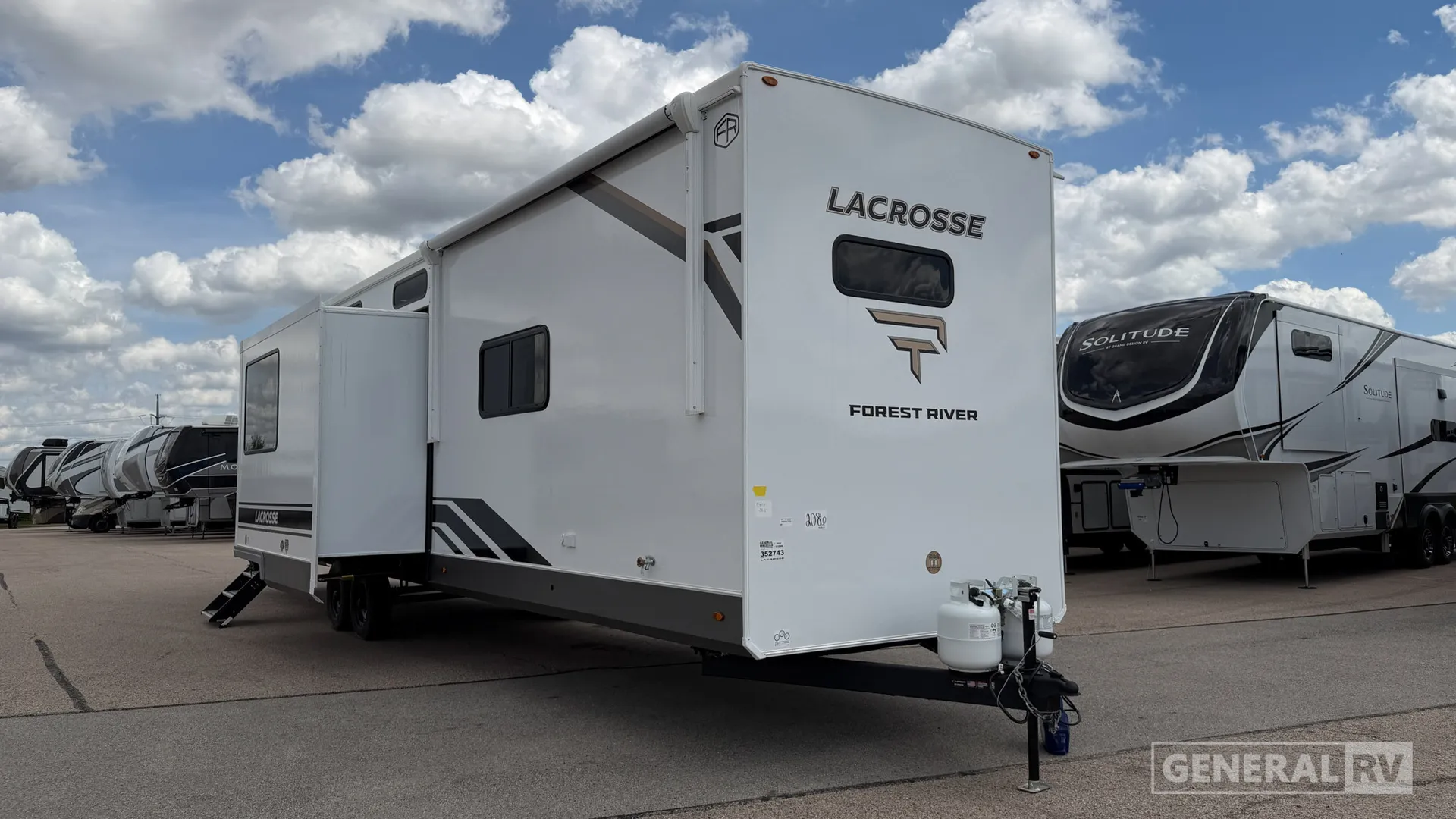 2026 Prime Time RV LaCrosse Destination Trailer 44PARK - Photo 2