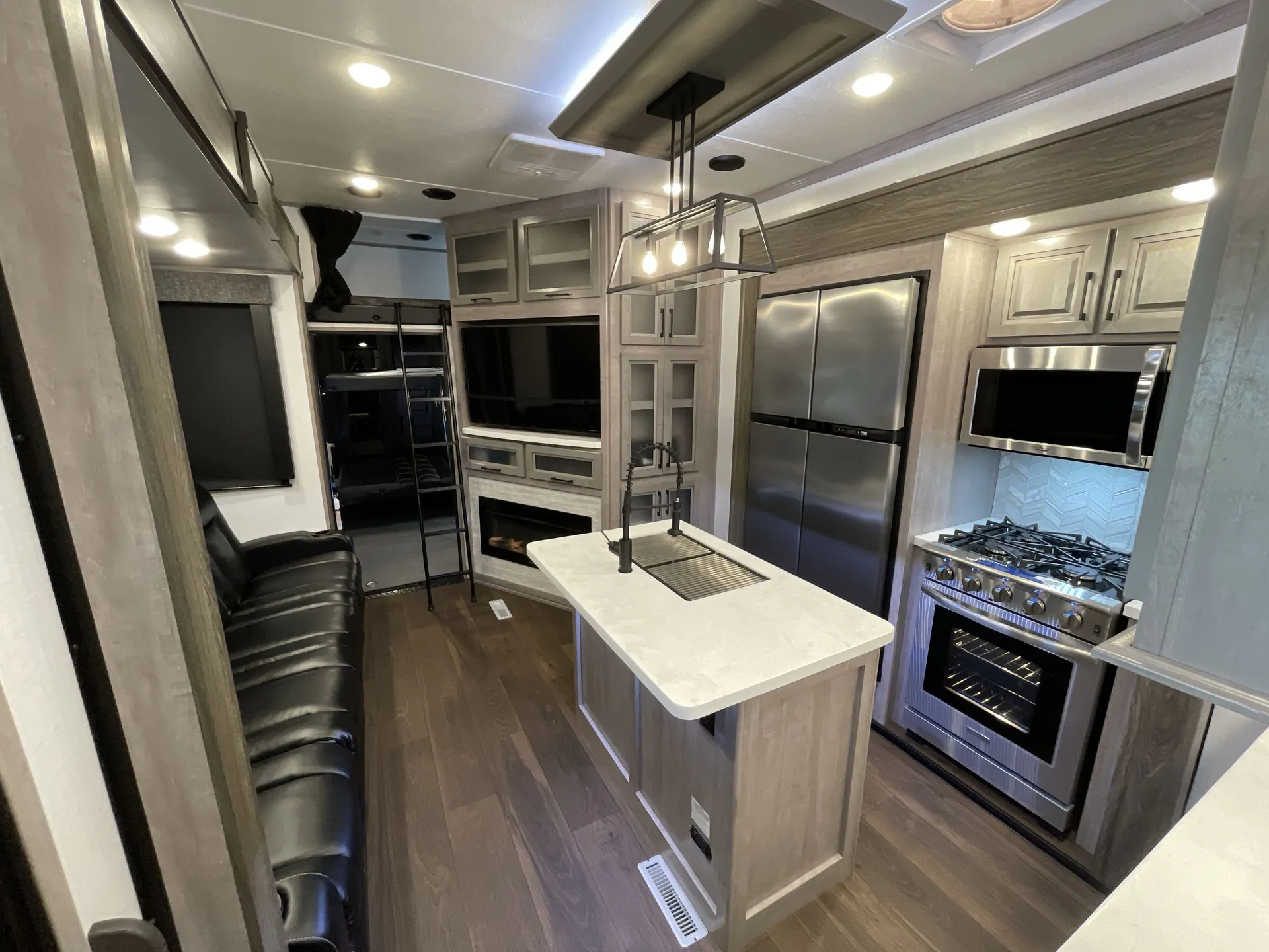 2023 Dutchmen Voltage 3675 dealer photo 2 from Camping World