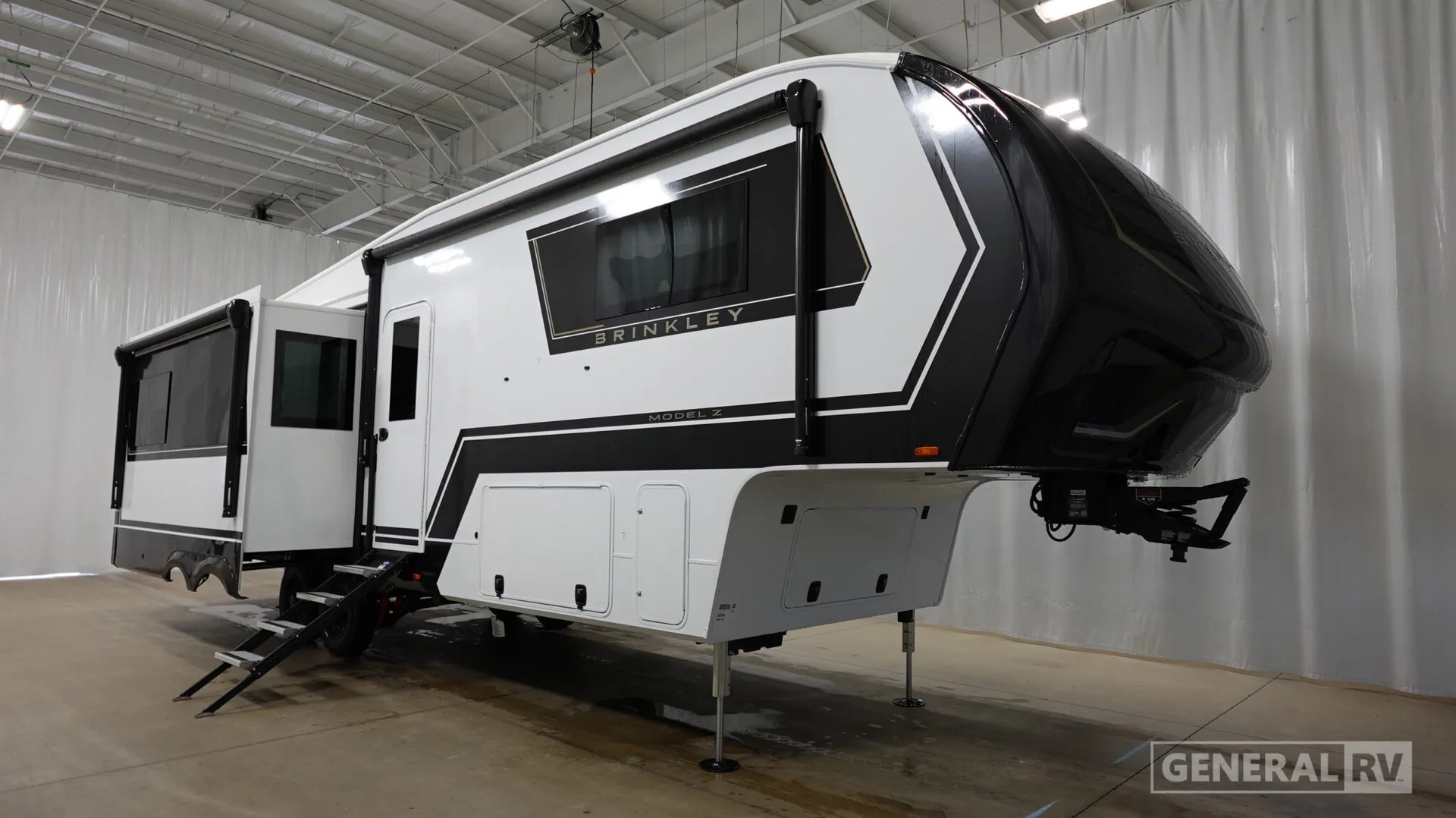 2026 Brinkley Model Z 3100 - Photo 2