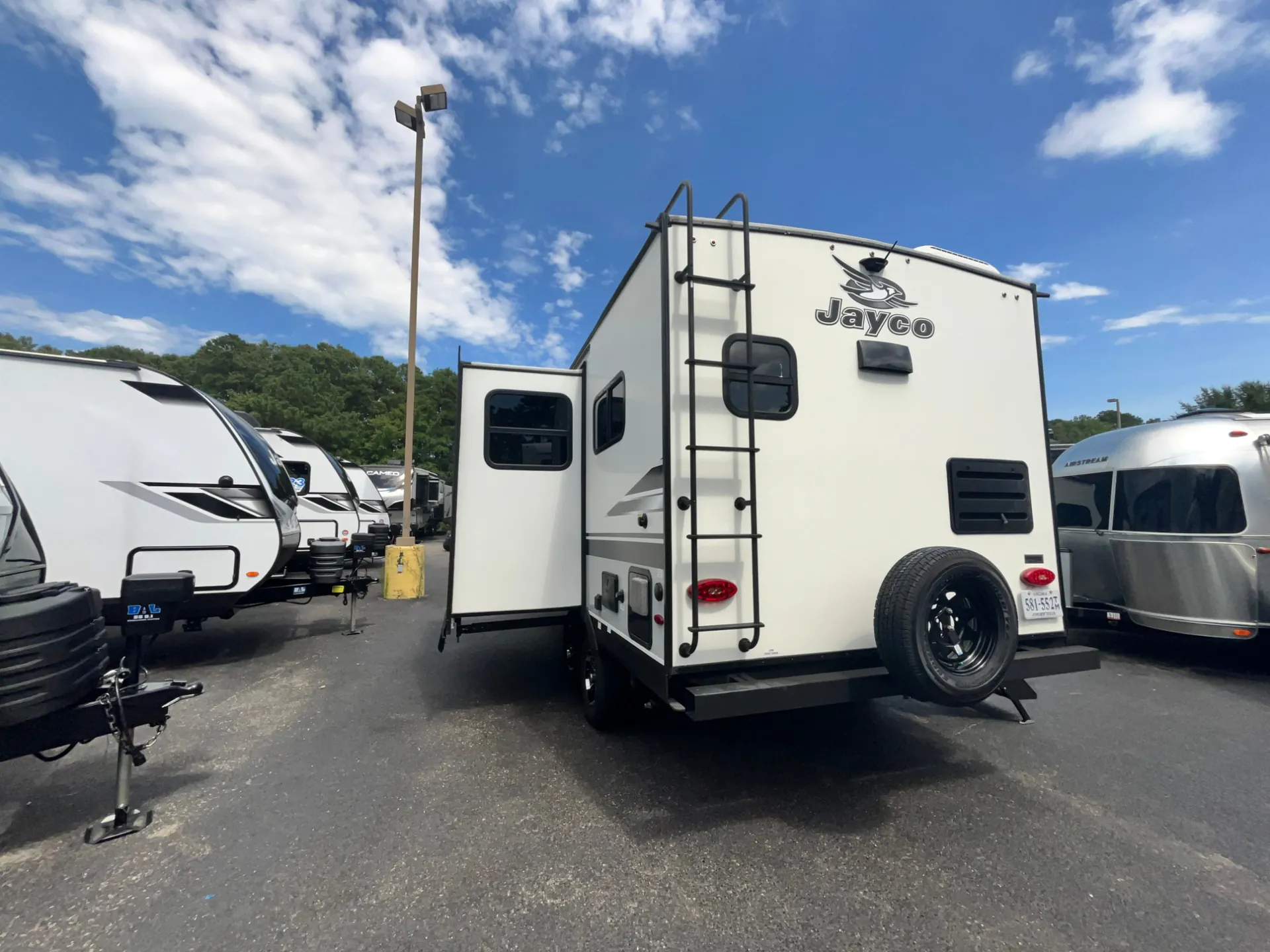 2021 Jayco Jay Feather 16RK - Photo 2