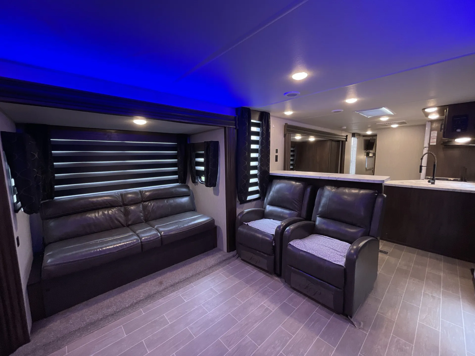 2021 Forest River Cherokee 306MM — main living area