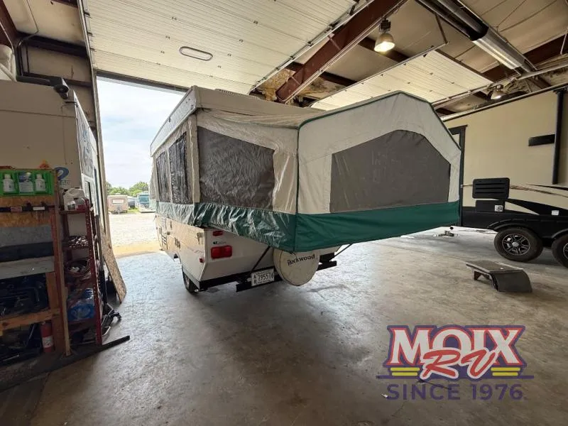 2005 Forest River RV Rockwood Used    POPUP - Photo 3