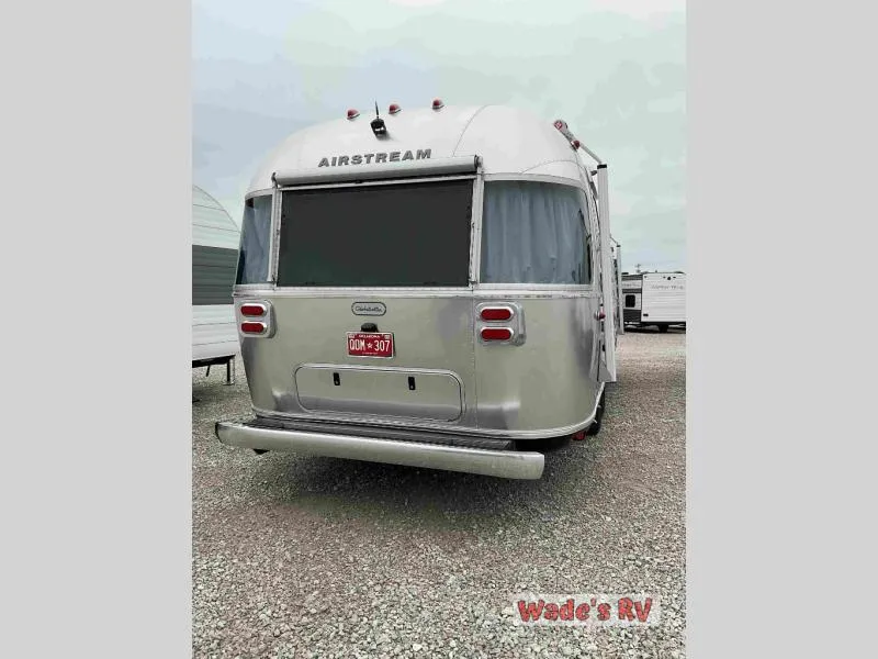2025 Airstream Globetrotter 27FB - Photo 3