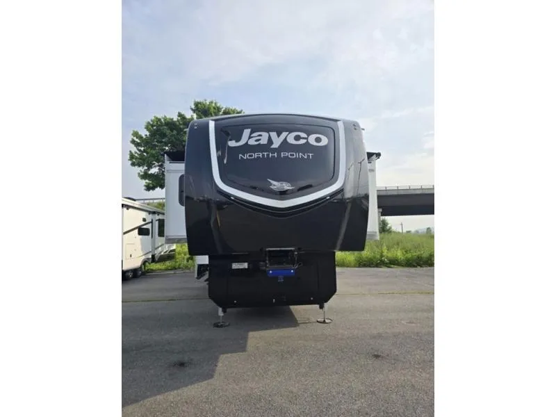 2026 Jayco North Point 382FLRB - Photo 3
