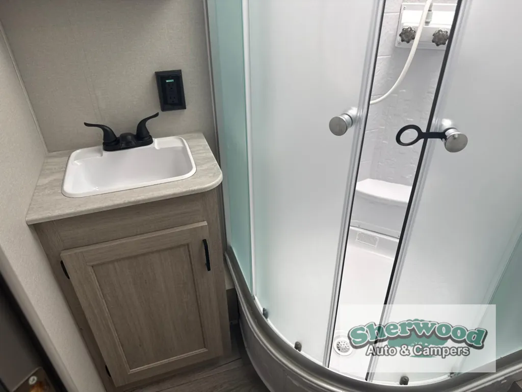 2024 Coachmen Catalina Legacy Edition 243RBS, Photos photo 23