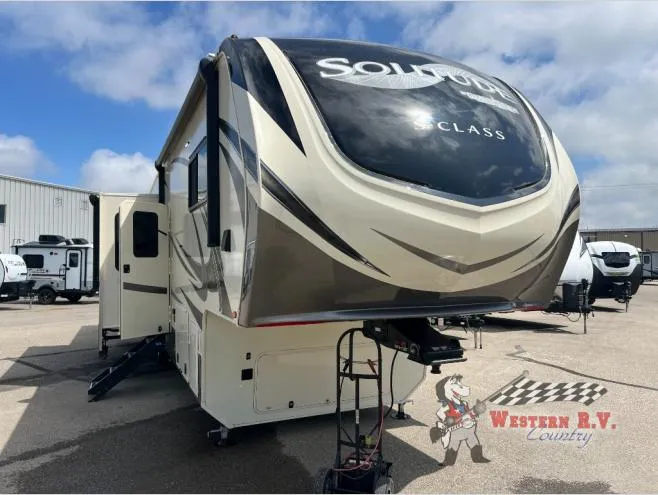 2021 Grand Design Solitude S-Class 3740BH - Photo 3