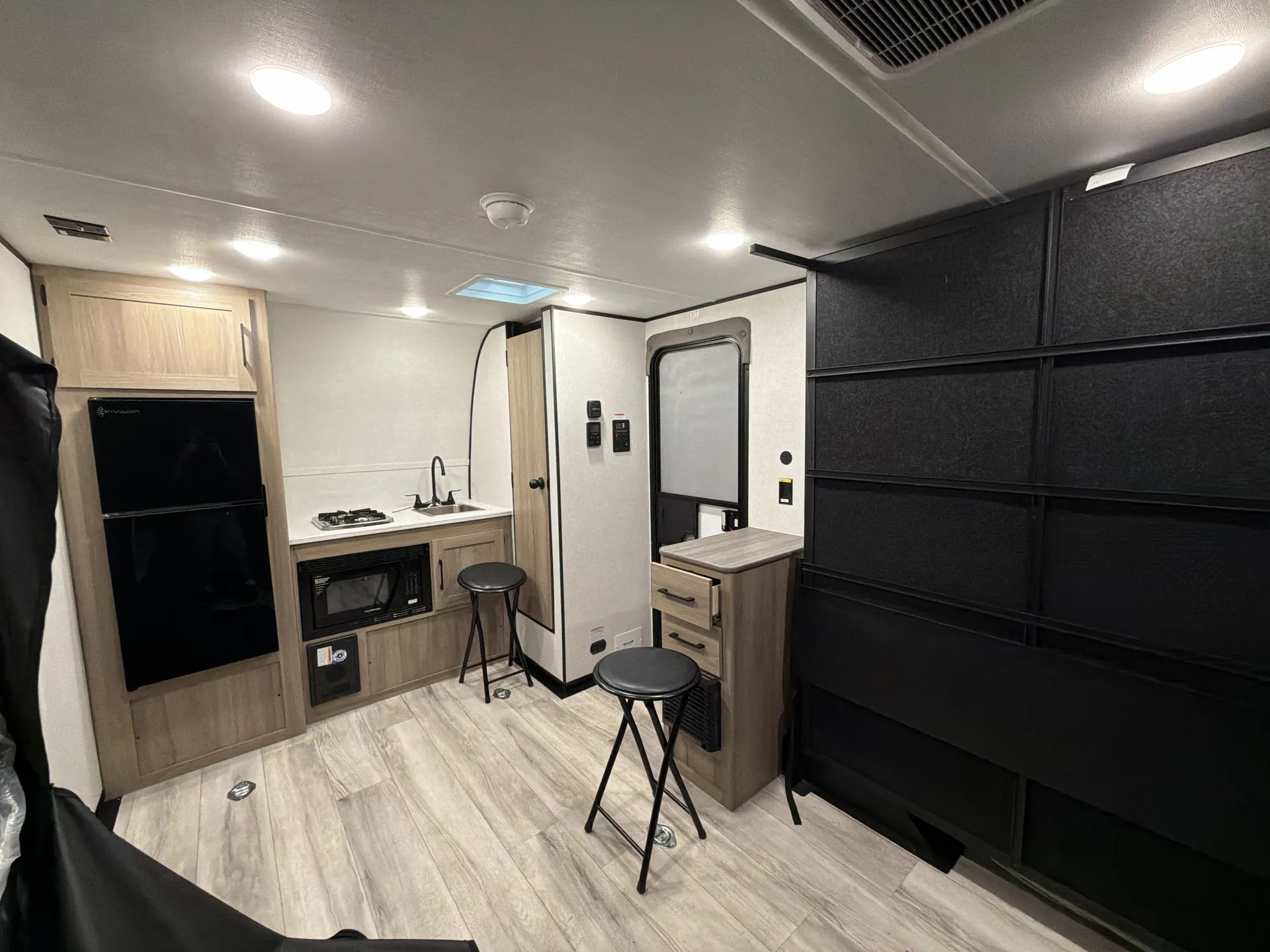 2026 Keystone Coleman 13T — living area main
