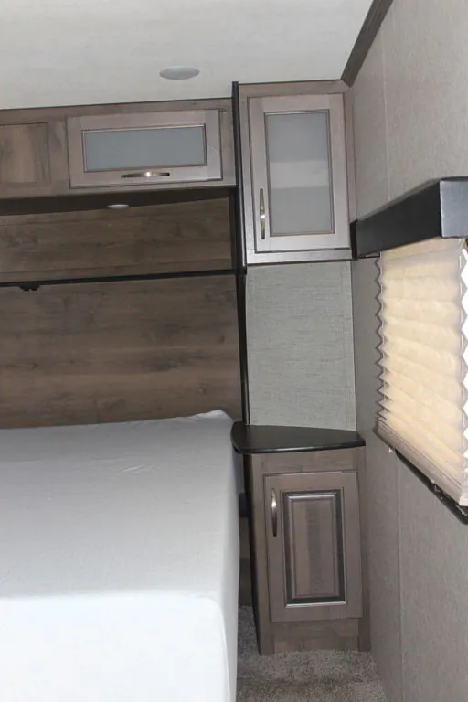 2019 Dutchmen Voltage Triton 3551, Photos photo 21