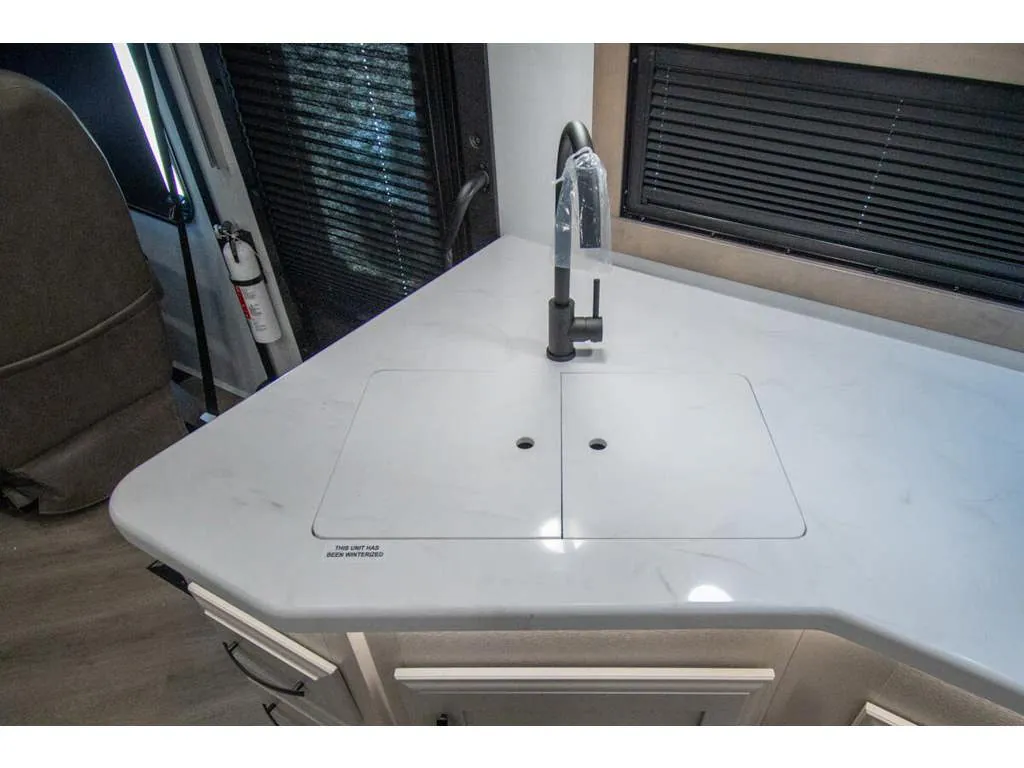 2027 Entegra Coach Emblem 36U, Photos photo 17