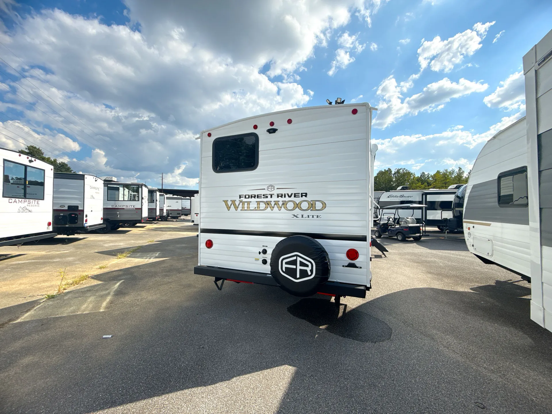 2027 Forest River Wildwood X-Lite 263BHXL — backside