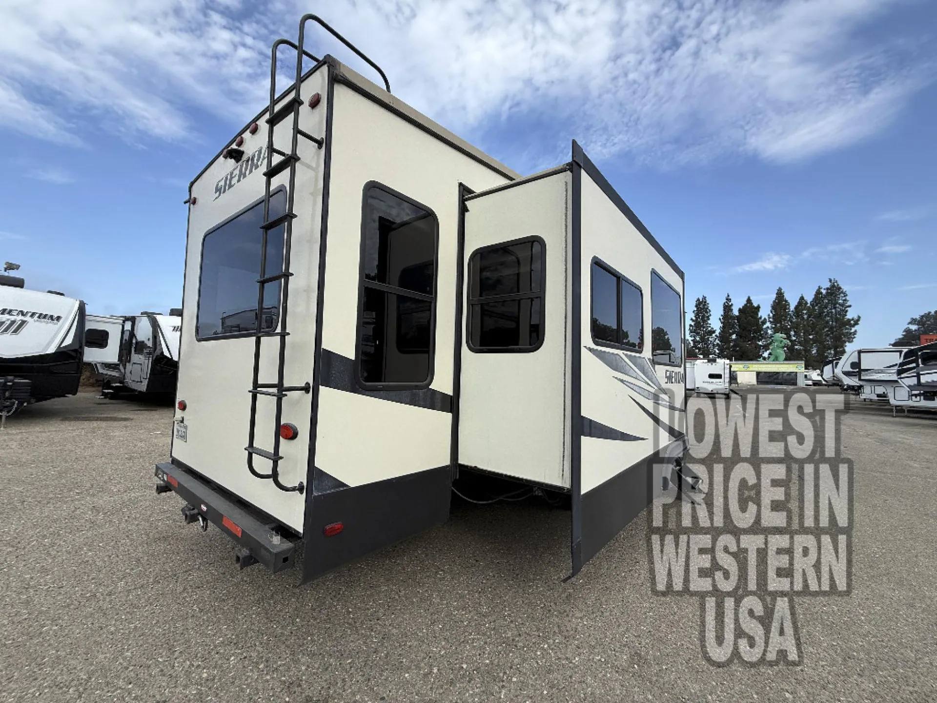 2019 Forest River Sierra 33RLIK - Photo 4
