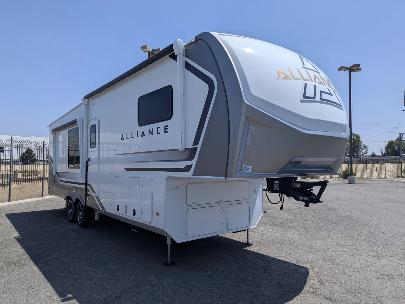 2027 Alliance RV Paradigm 312RK - Photo 2