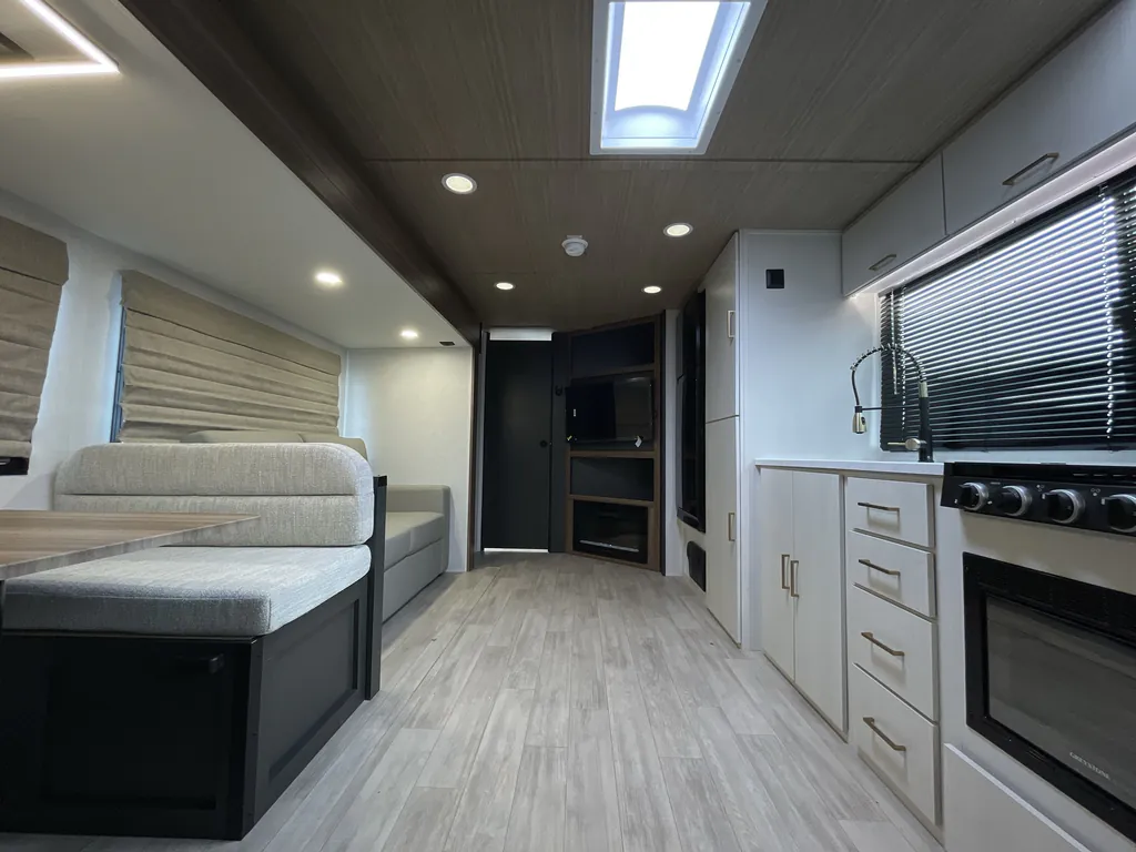 2026 Forest River Vibe Extreme Lite 2600BH, Photos photo 6