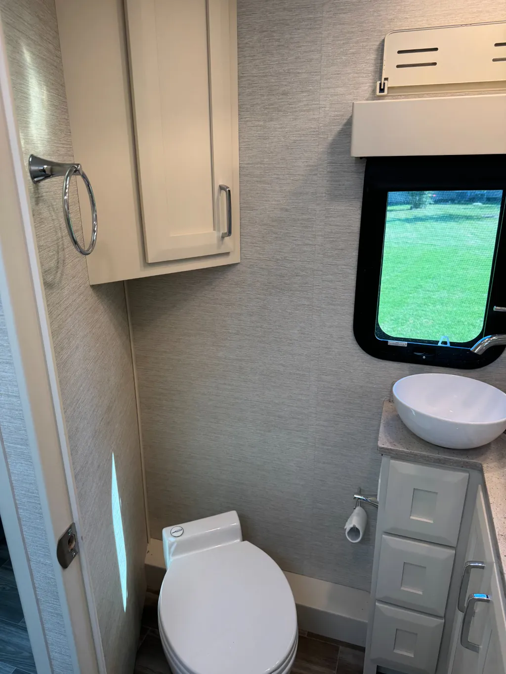 2024 Tiffin Wayfarer 25 RLW, Photos photo 43