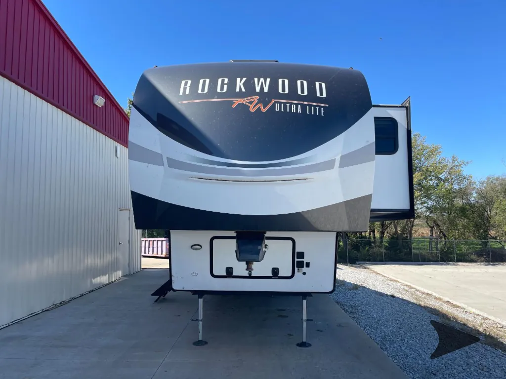 2022 Forest River Rockwood Ultra Lite 2898BS, Photos photo 4