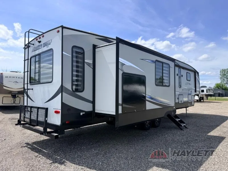 2022 Forest River RV Cherokee Arctic Wolf Suite Used    3660 - Photo 4