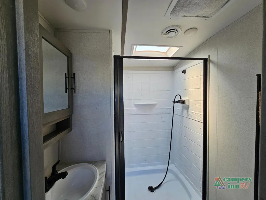 2021 Keystone Outback 340BH, Photos photo 45