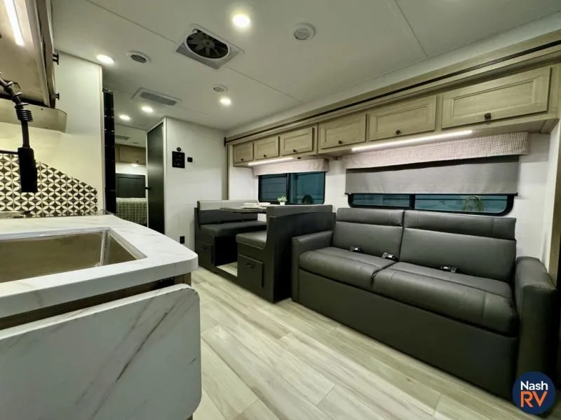 2025 Forest River Sunseeker LE 2850SLE - Photo 3