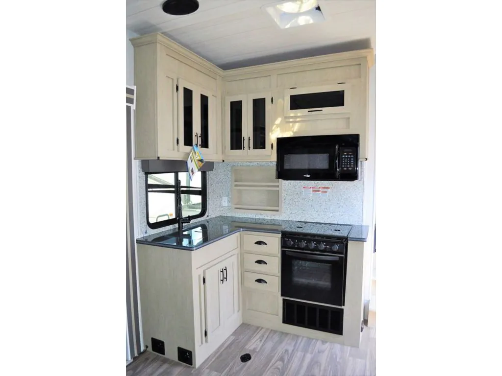 2023 Forest River Stealth SA3421G, Photos photo 19