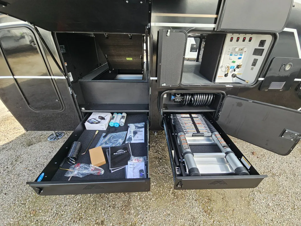 2026 Brinkley Model G 4150, Photos photo 87