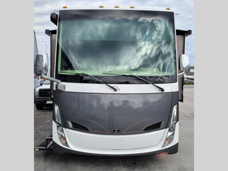 2021 Tiffin Allegro Breeze 31 BR - Photo 2