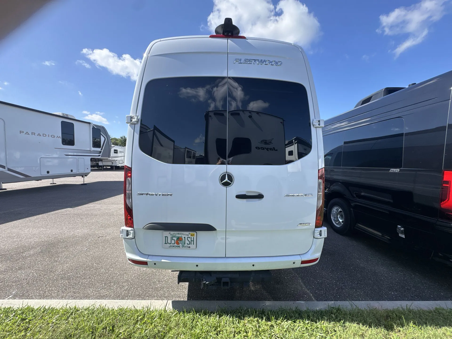 2024 Fleetwood Xcursion SL2E - Photo 4