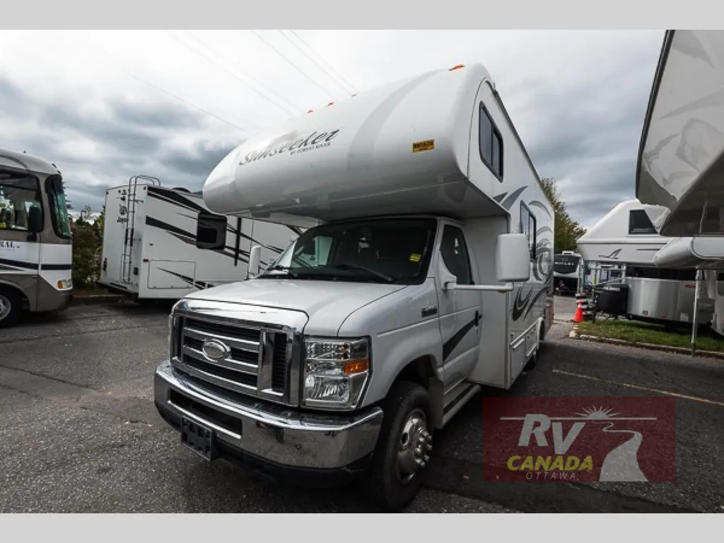 2015 Forest River Sunseeker 2300, Photos photo 3