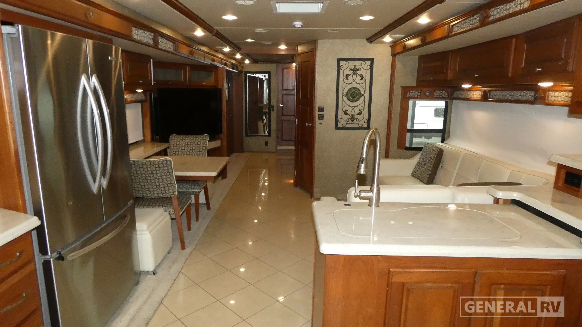 2015 Winnebago JOURNEY 40R - Photo 3