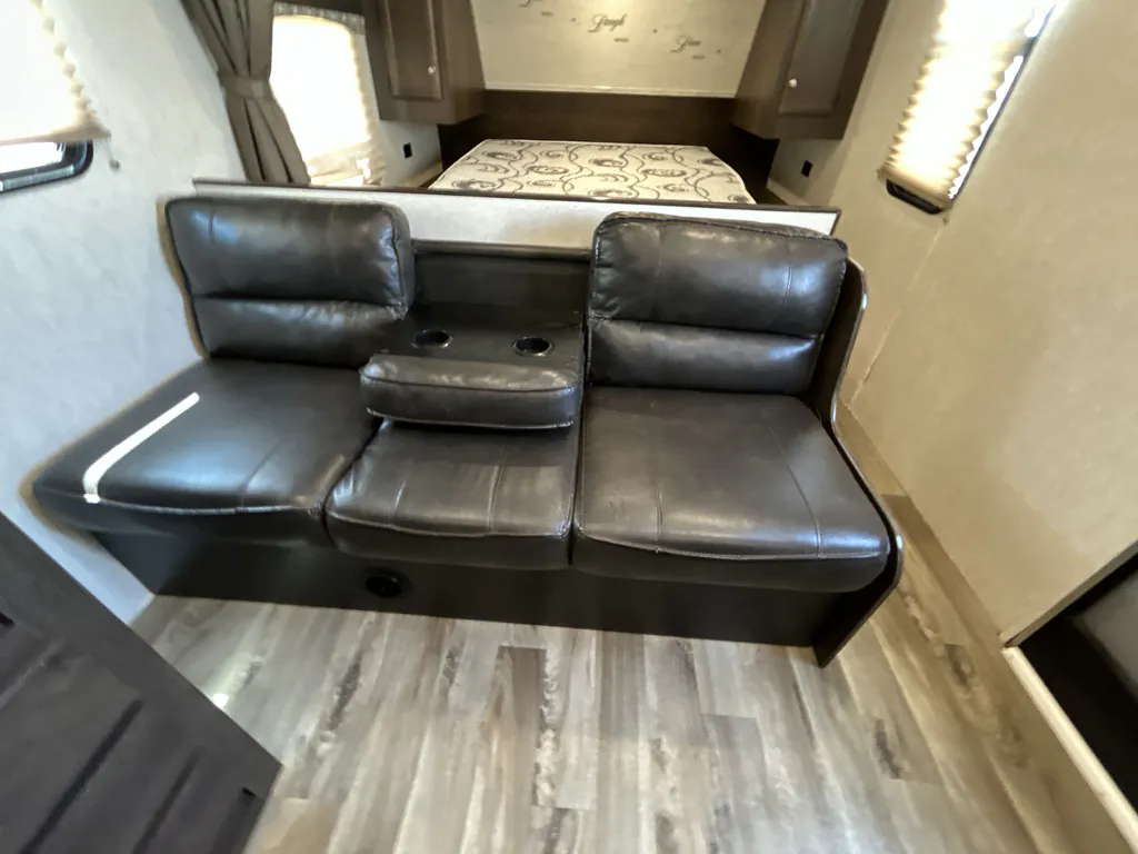 2019 Starcraft Autumn Ridge 26BH, Photos photo 9