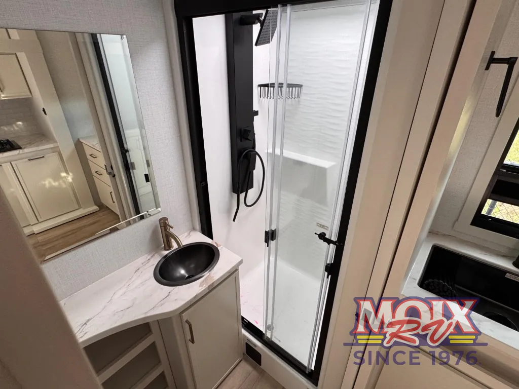 2026 Brinkley Model Ix 23X, Photos photo 41