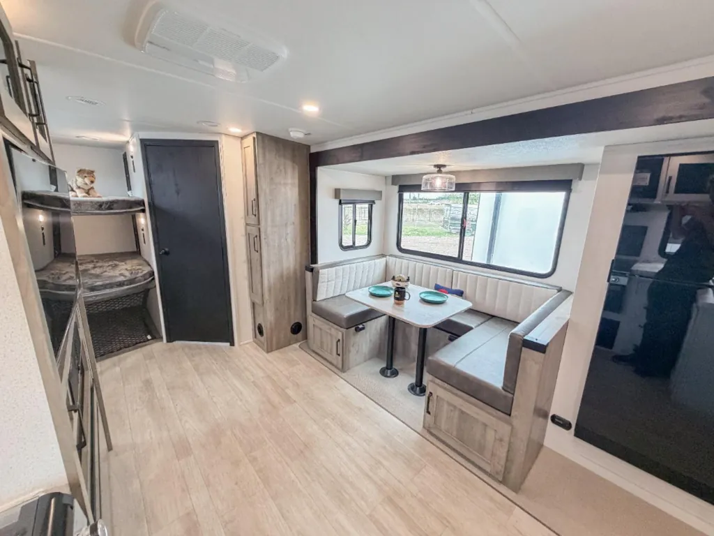 2026 Forest River Solaire 2430BHS, Photos photo 8