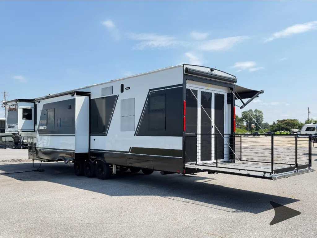 2025 Brinkley Model G 3970, Photos photo 11