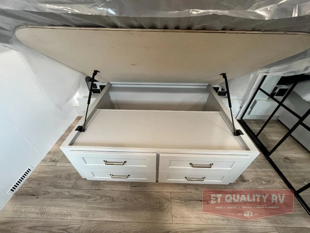 2026 Brinkley Model G 4150, Photos photo 59