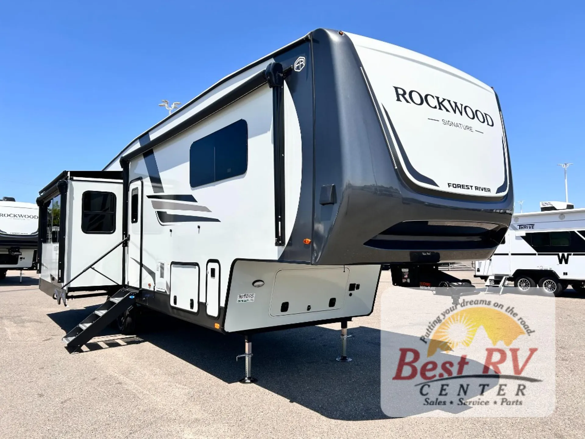 2026 Forest River Rockwood Signature R371RK - Photo 2