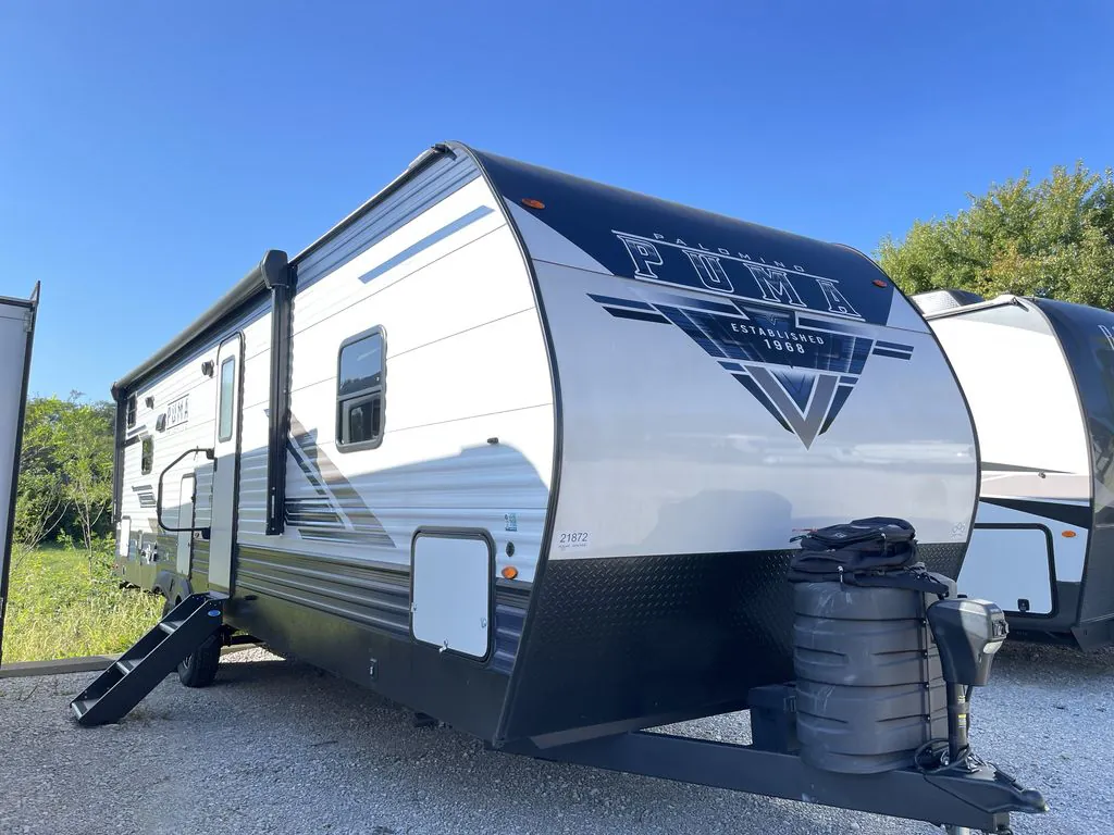 2025 Palomino Puma 28BHFQ - Photo 2