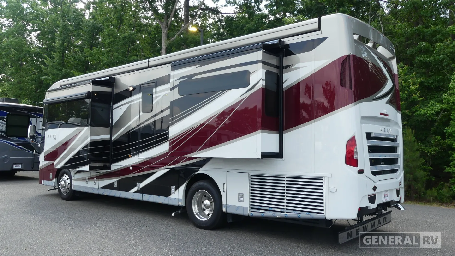 2026 Newmar New Aire 3543 - Photo 4