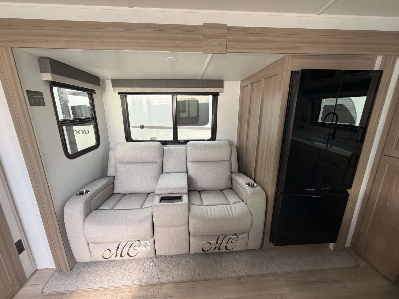 2027 Forest River Rockwood Mini Lite 2523MBR — Photo 7