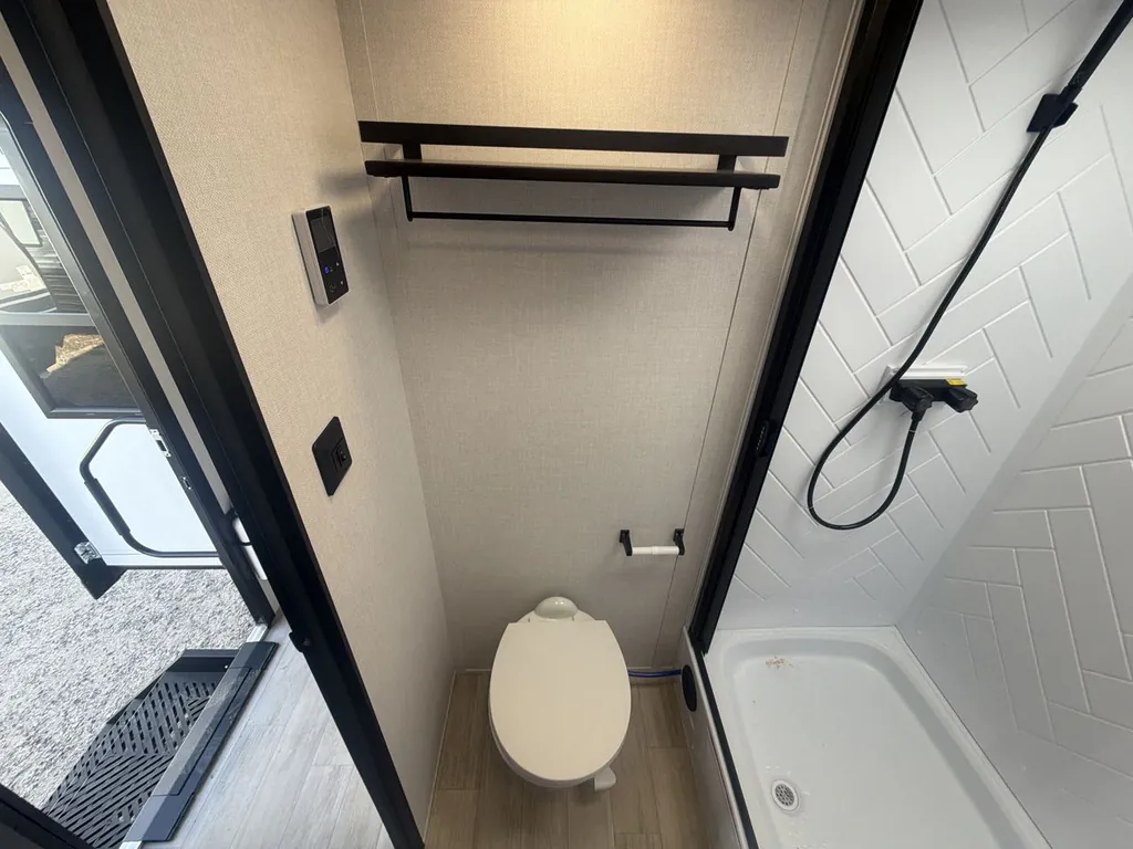 2027 Forest River Vibe 3400SB, Photos photo 22